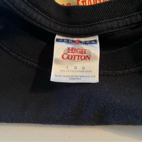 Willie Nelson Whiskey River Tshirt black with graphic size large - Picture 5 of 8